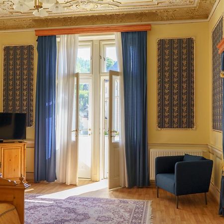 Hotel Heluan Карловы Вары Экстерьер фото