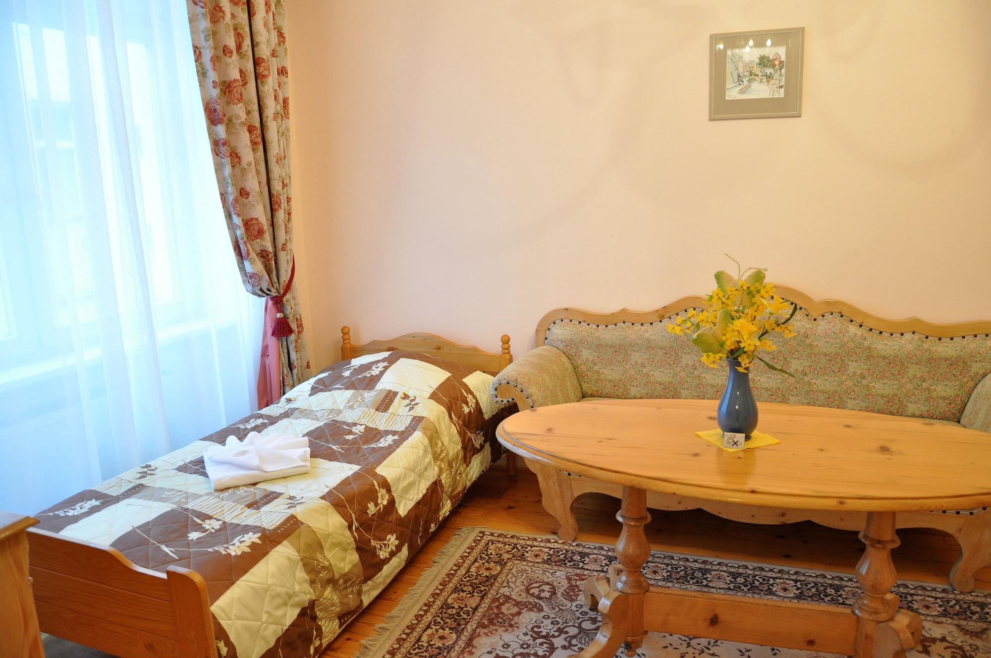Hotel Heluan Карловы Вары Экстерьер фото