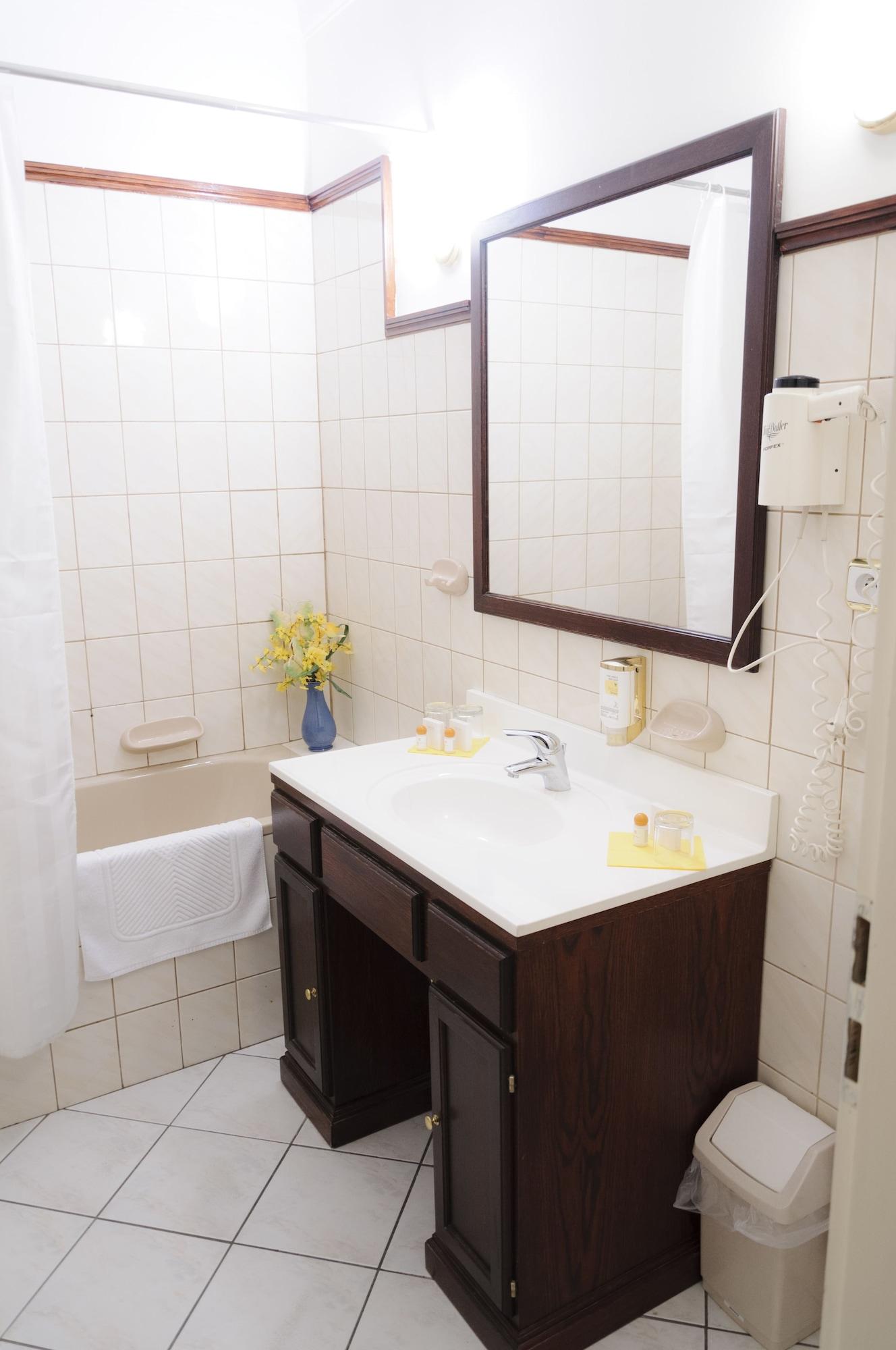 Hotel Heluan Карловы Вары Экстерьер фото