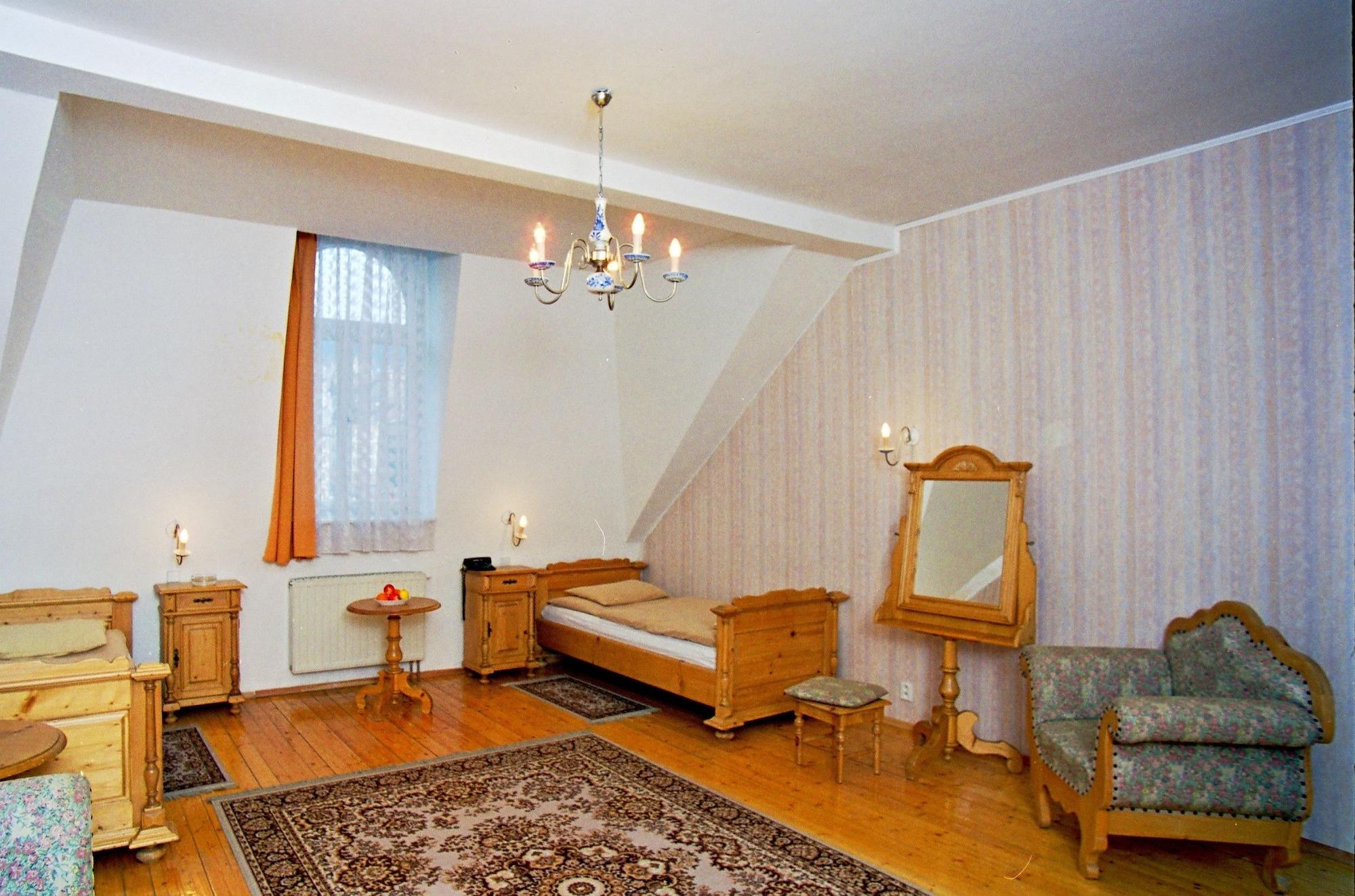 Hotel Heluan Карловы Вары Экстерьер фото