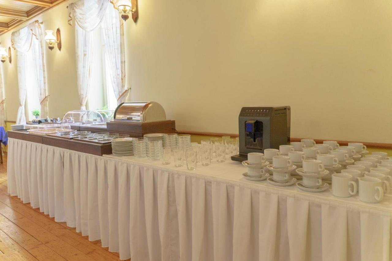 Hotel Heluan Карловы Вары Экстерьер фото