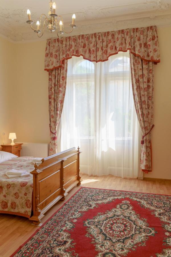 Hotel Heluan Карловы Вары Экстерьер фото