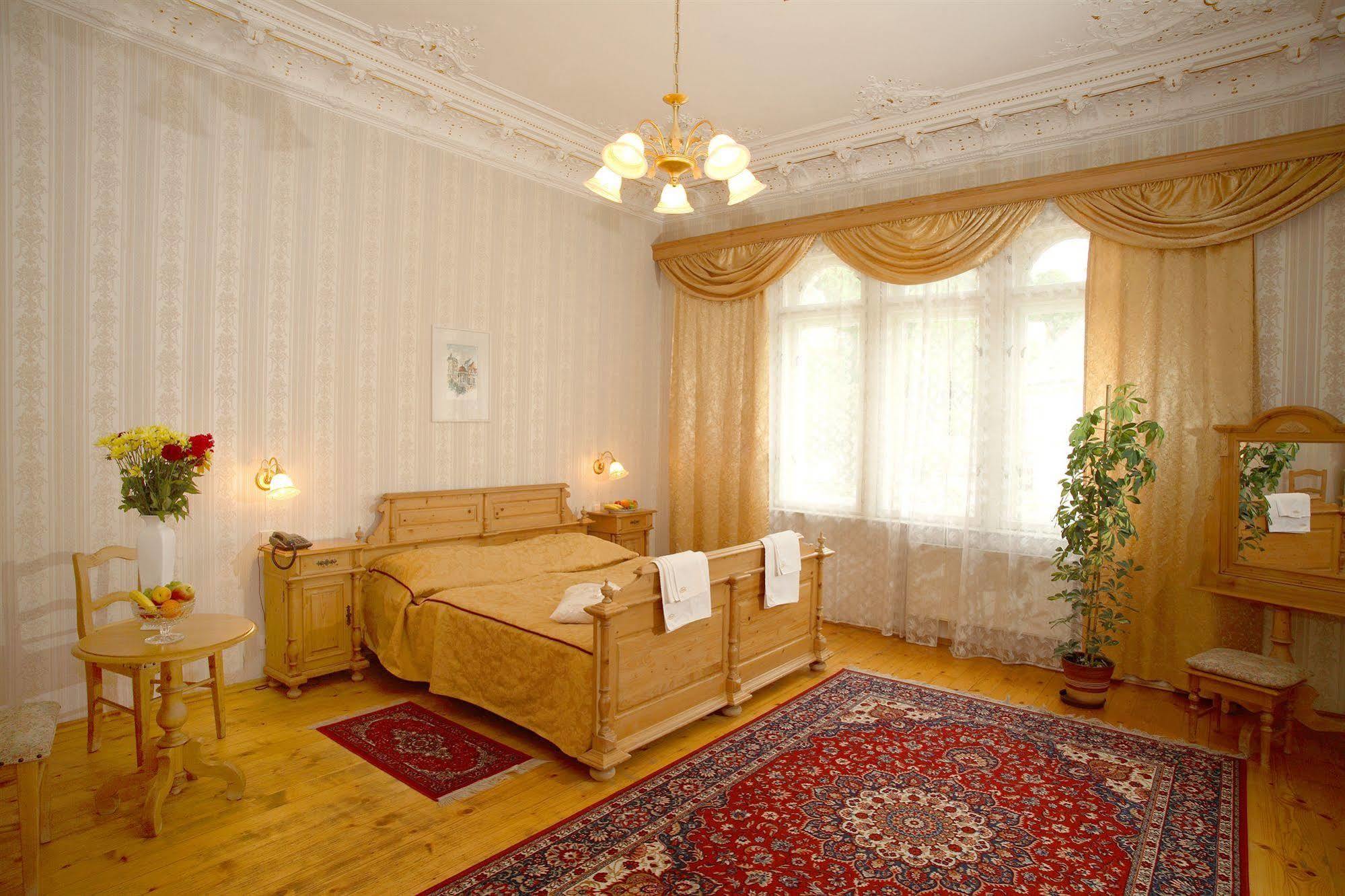 Hotel Heluan Карловы Вары Экстерьер фото
