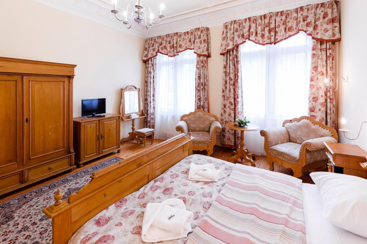 Hotel Heluan Карловы Вары Экстерьер фото
