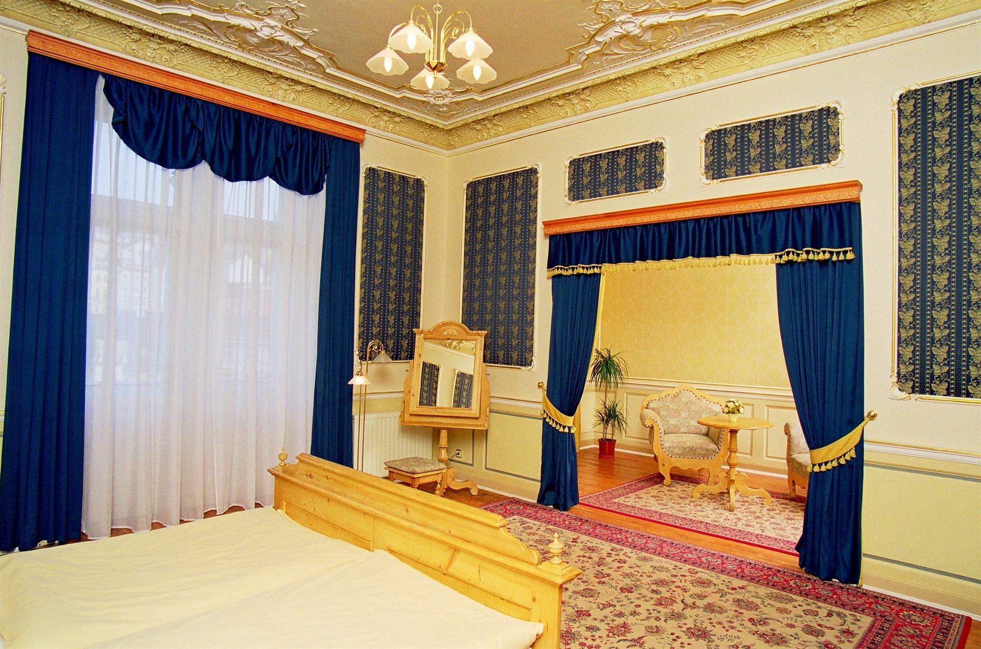 Hotel Heluan Карловы Вары Экстерьер фото